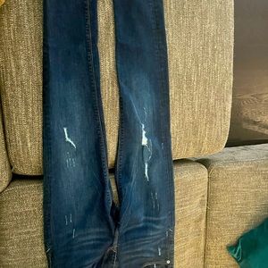 Express size 4R mid rise super skinny distressed jeans